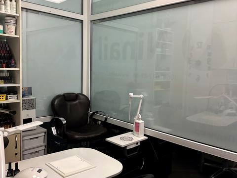 комерційна за адресою Героїв Дніпра вул., 34