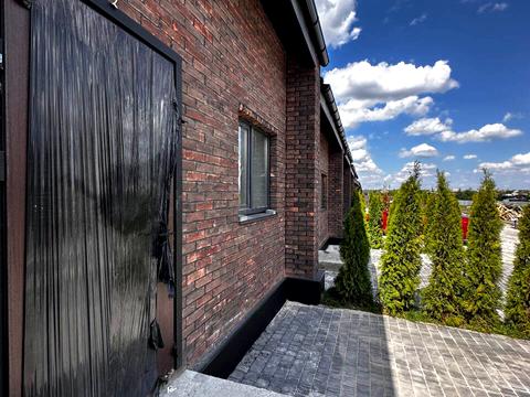 дом по адресу Львовская боковая ул.