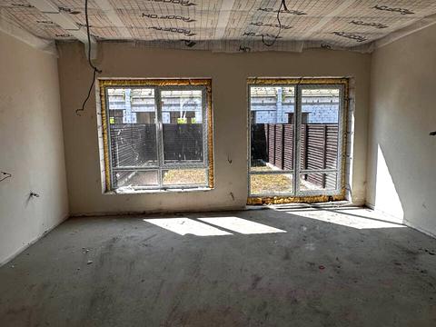 дом по адресу Львовская боковая ул.