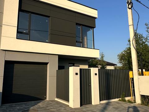 будинок за адресою Богдана Хмельницького вул.