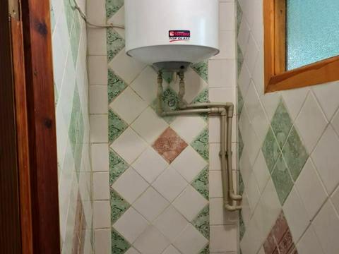 квартира за адресою Льва Ландау просп. (50-річчя СРСР), 12