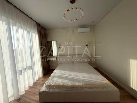 будинок за адресою Соборна вул. ()