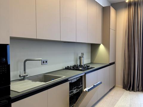 квартира за адресою В'ячеслава Чорновола просп. (), 16г