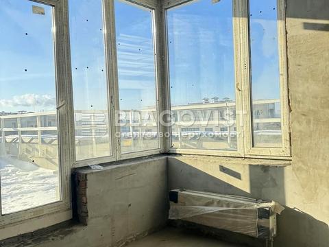 квартира за адресою Дніпровська набережна вул., 18-А