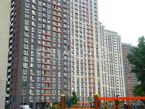 квартира за адресою Дніпровська набережна вул., 18-А