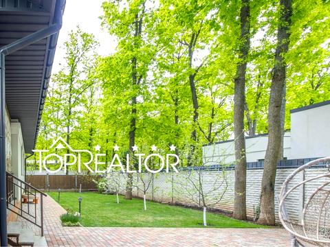 будинок за адресою с-ще. Лісне, Центральна