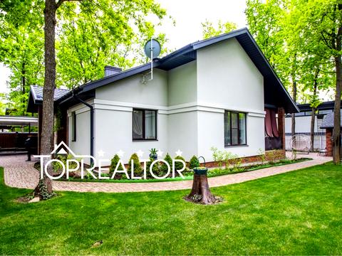 дом по адресу Центральна