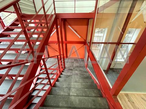 комерційна за адресою Київ, Євгена Сверстюка вул. (Марини Раскової), 1