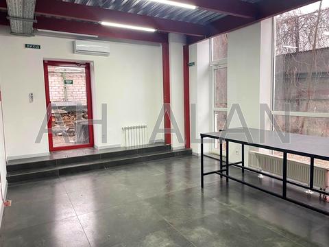 комерційна за адресою Київ, Євгена Сверстюка вул. (Марини Раскової), 1