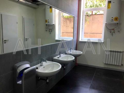 комерційна за адресою Київ, Євгена Сверстюка вул. (Марини Раскової), 1