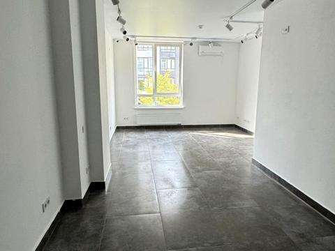 коммерческая по адресу Салютная ул., 2к3