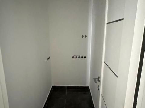 коммерческая по адресу Салютная ул., 2к3