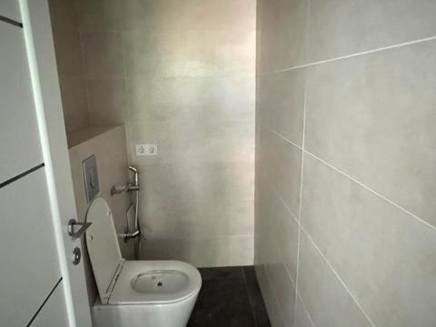 коммерческая по адресу Салютная ул., 2к3