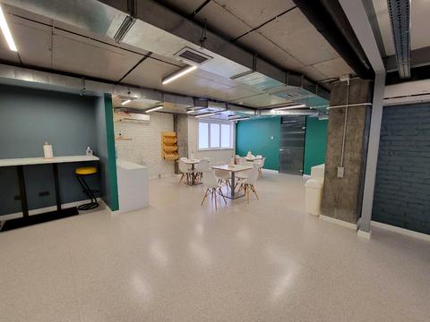 комерційна за адресою Олександра Мишуги вул., 10