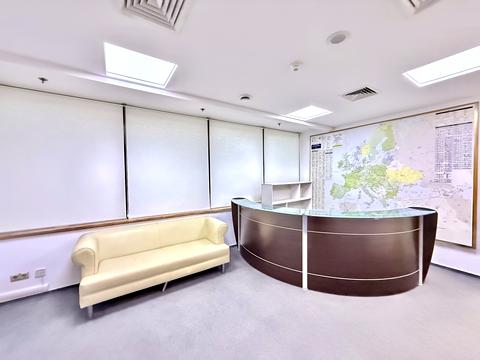 комерційна за адресою Богдана Хмельницького вул., 17/52А