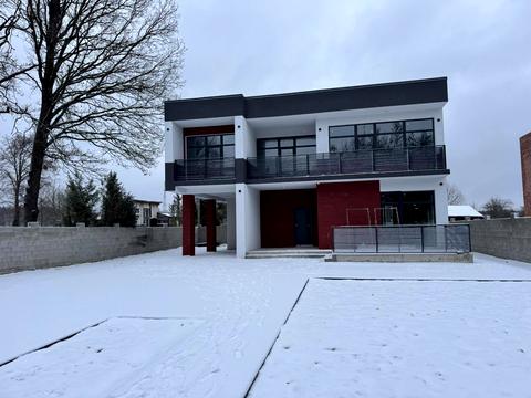 дом по адресу Львівська