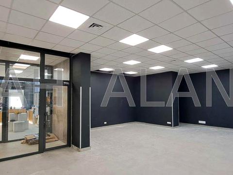 комерційна за адресою Євгена Сверстюка вул. (Марини Раскової), 11