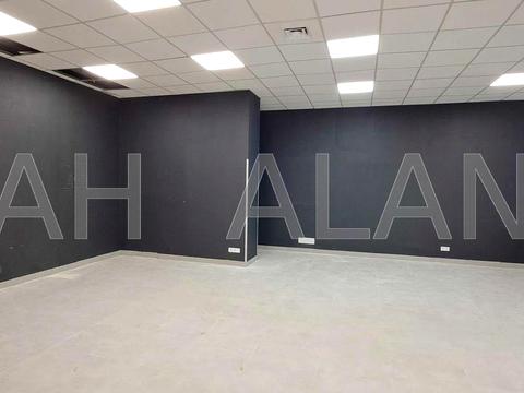 комерційна за адресою Євгена Сверстюка вул. (Марини Раскової), 11