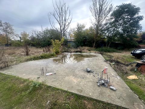 ділянка за адресою с. Молодіжне, Берегова, 1