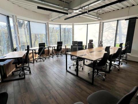 коммерческая по адресу Марка Безручка ул., 24