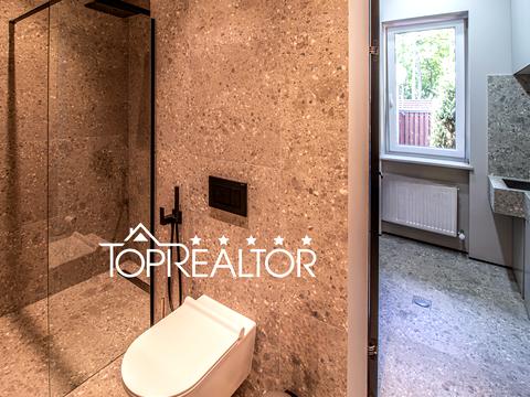 будинок за адресою Лісна