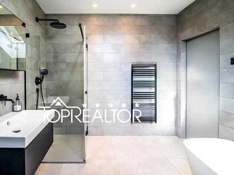 будинок за адресою Лісна