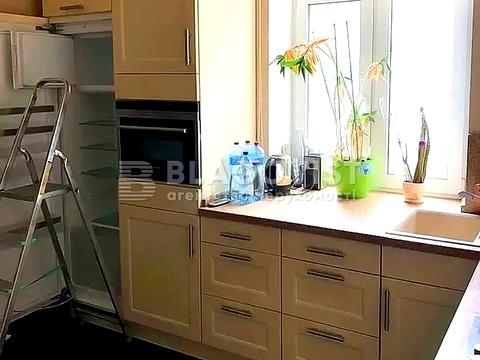 квартира за адресою Катерини Білокур вул., 6