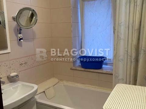 квартира за адресою Катерини Білокур вул., 6