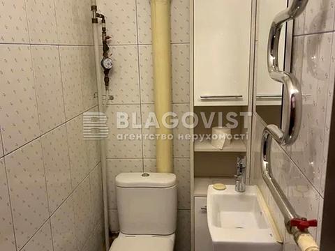 квартира за адресою Катерини Білокур вул., 6