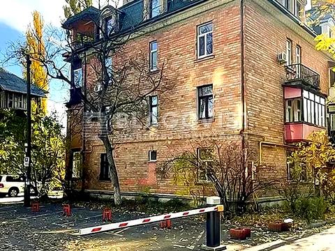 квартира за адресою Катерини Білокур вул., 6