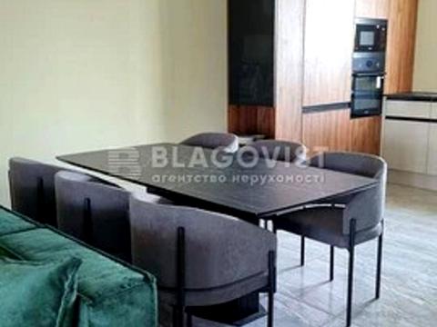 будинок за адресою Ватутіна вул., 1