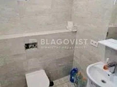 будинок за адресою Ватутіна вул., 1