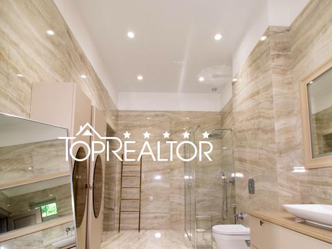 будинок за адресою Лісна