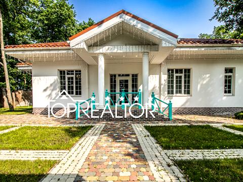 будинок за адресою Лісна