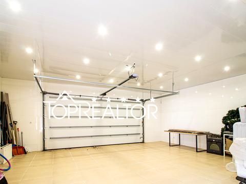 будинок за адресою Лісна