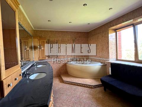 дом по адресу Вишнева