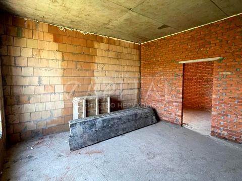 будинок за адресою Листопадна вул.