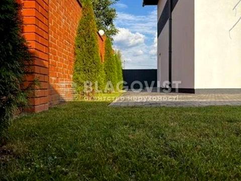 дом по адресу Космонавтів, 1