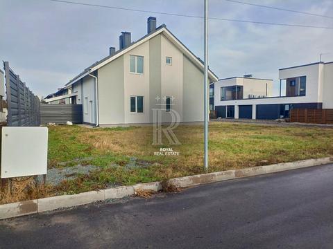 будинок за адресою с. Нові Петрівці, михновського