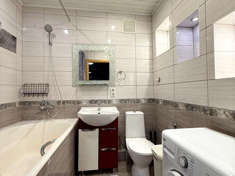 квартира за адресою Богдана Хмельницького вул., 11-Б