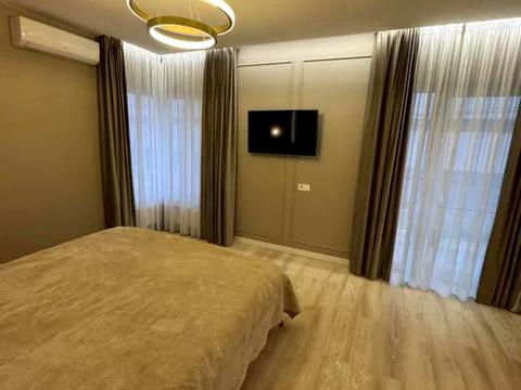 будинок за адресою с. Петропавлівська борщагівка, Соборна