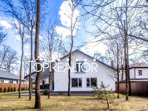 будинок за адресою Лісна