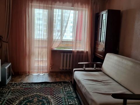 квартира за адресою Анни Ахматової вул., 4