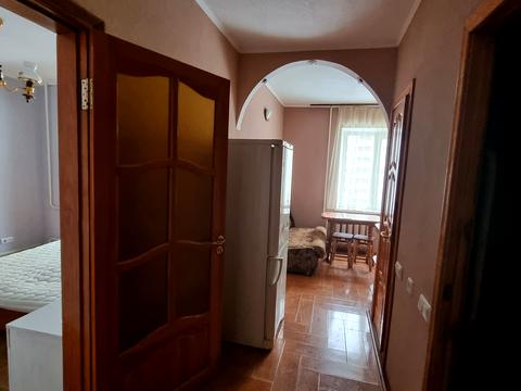 квартира за адресою Анни Ахматової вул., 4