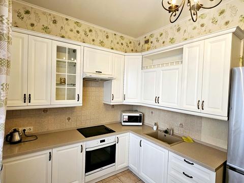 квартира за адресою Молдовська вул. (Молдавська), 2