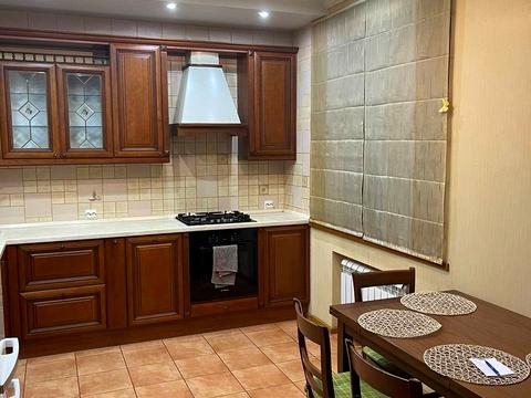 квартира за адресою Академіка Муравченка вул., 5