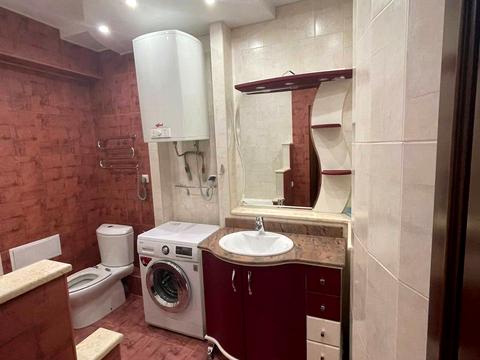 квартира за адресою Академіка Муравченка вул., 5