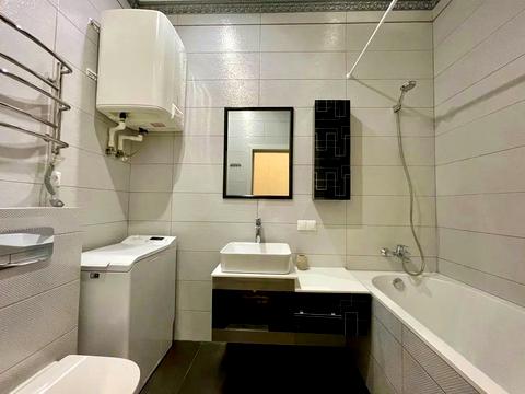 квартира за адресою Андрія Верхогляда вул. (Михайла Драгомирова), 2-А