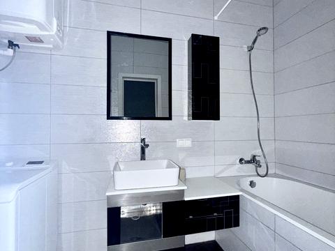 квартира за адресою Андрія Верхогляда вул. (Михайла Драгомирова), 2-А