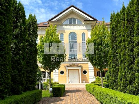 дом по адресу Анатолия Соловьяненко ул.